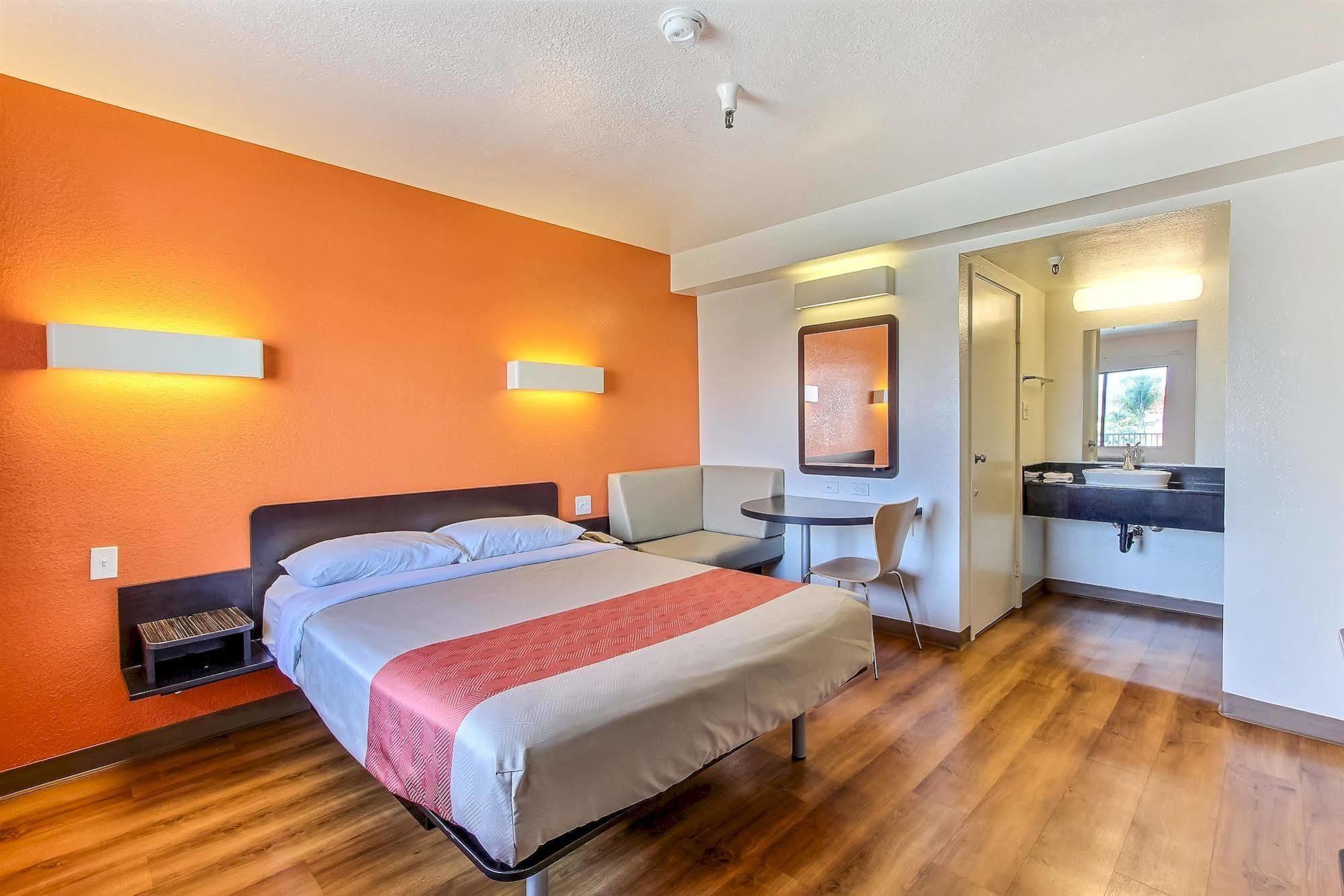 Motel 6-Watsonville, Ca - Monterey Area Экстерьер фото